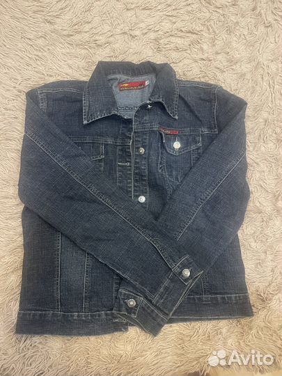 Одежда женская