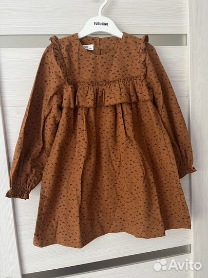 Платье 116р-р с длинным рукавом. Новое