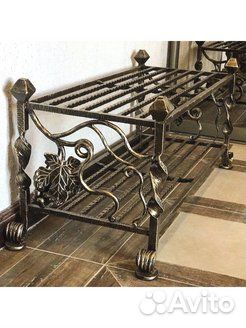 Кованая галошница в прихожую №15