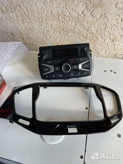 Штатная магнитола LADA vesta