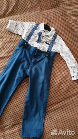 Костюм нарядный с бабочкой и подтяжками