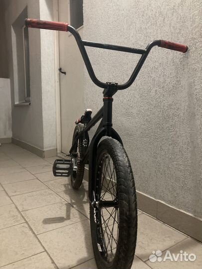 Трюковой велосипед bmx