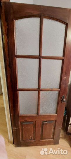 Двери межкомнатные деревянные. Б/У. Со стеклом
