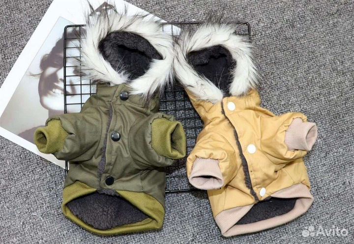 Комбинезон для собаки кошки/ зимняя одежда