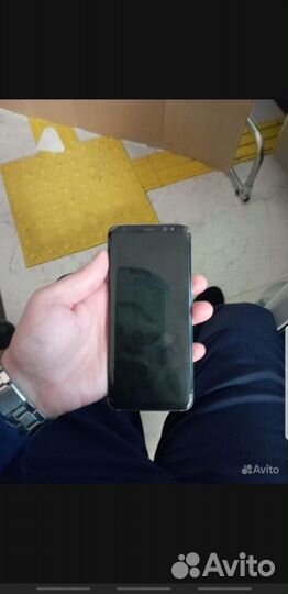 Samsung Galaxy S8, 4/64 ГБ