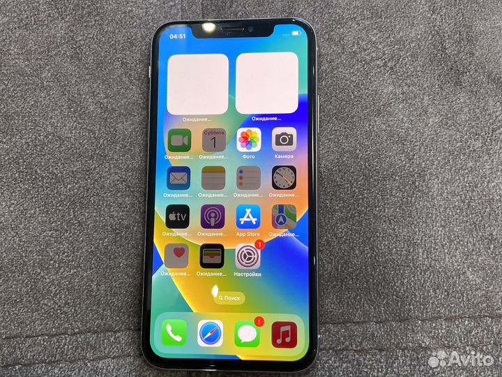 iPhone X, 64 ГБ