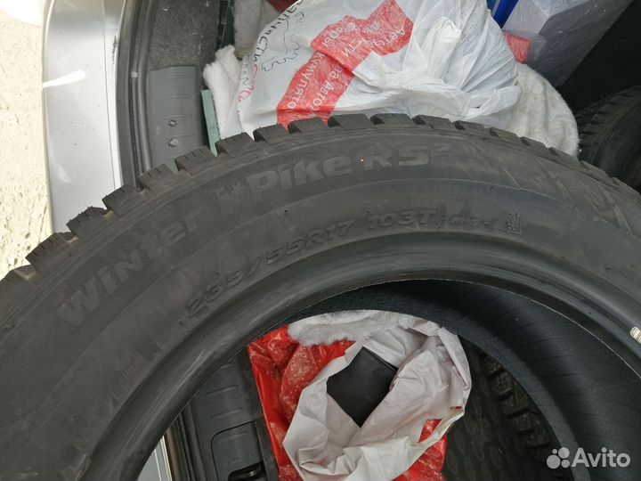 Hankook Winter I'Pike RS2 W429 235/55 R17 103T