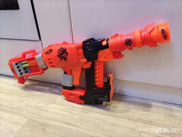 Nerf - Zombie Strike