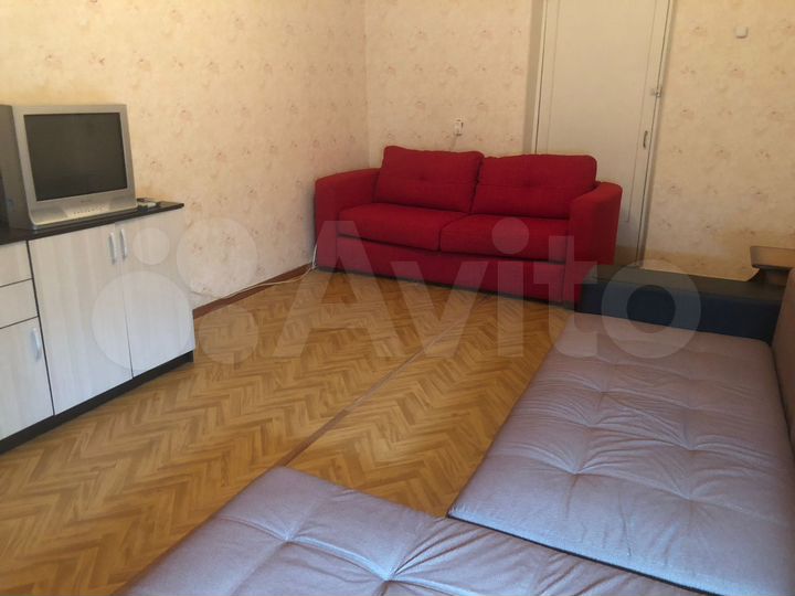 2-к. квартира, 60 м², 3/5 эт.