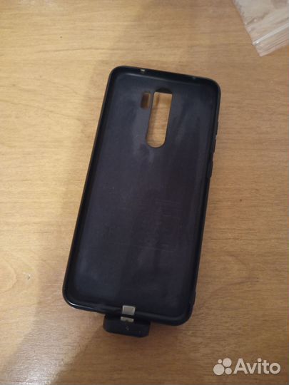 Чехол-аккумулятор