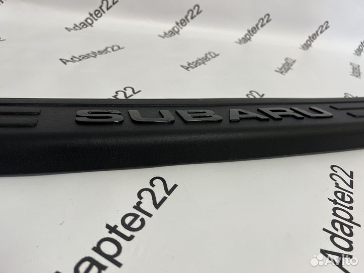 Накладка на задний бампер Subaru Forester 19-23 с