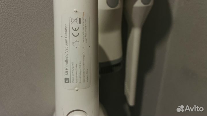 Беспроводной вертикальный пылесос xiaomi