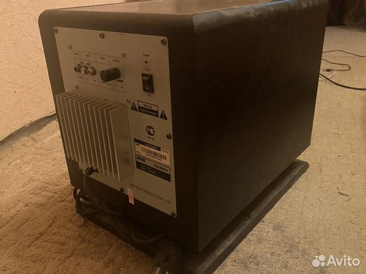 Активный домашний сабвуфер BBK