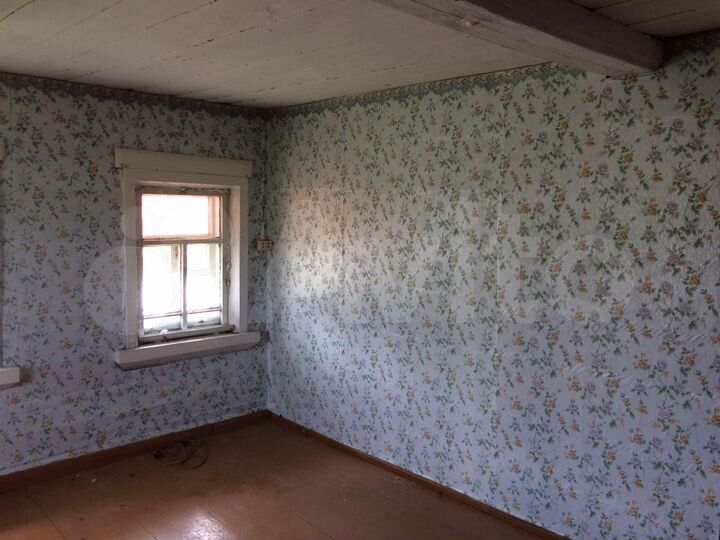 Дом 27 м² на участке 44 сот.