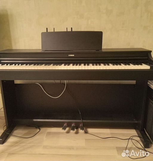 Цифровое пианино Yamaha YDP 163