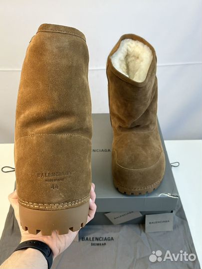 Balenciaga Alaska Fur Boots Camel 10US
