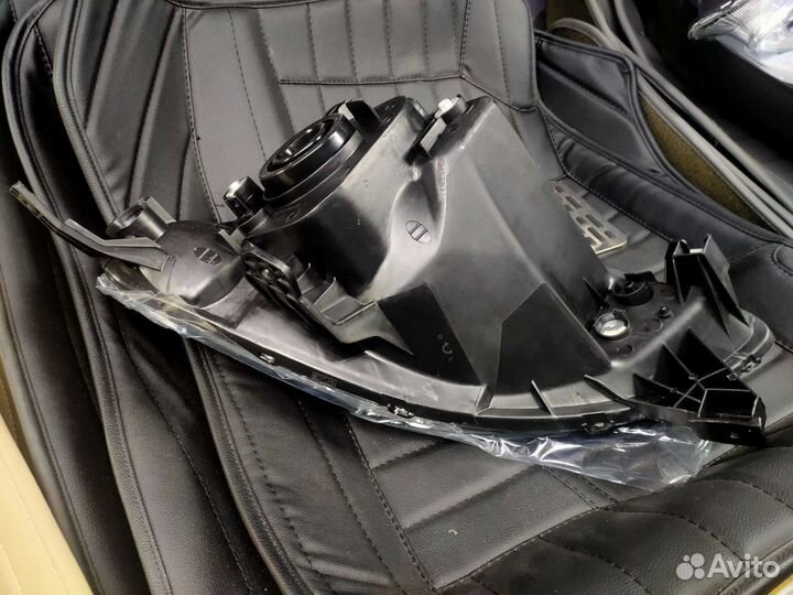 Фары cr-v 2001-2004г