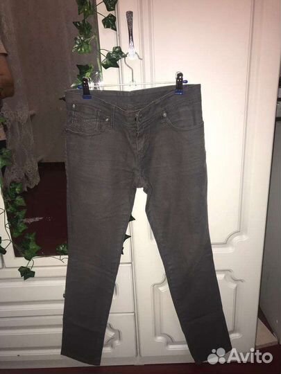 Джинсы женские