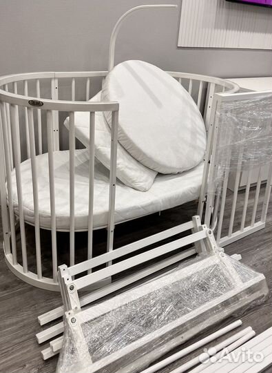 Продаю детскую кроватку от 0 до 3 лет