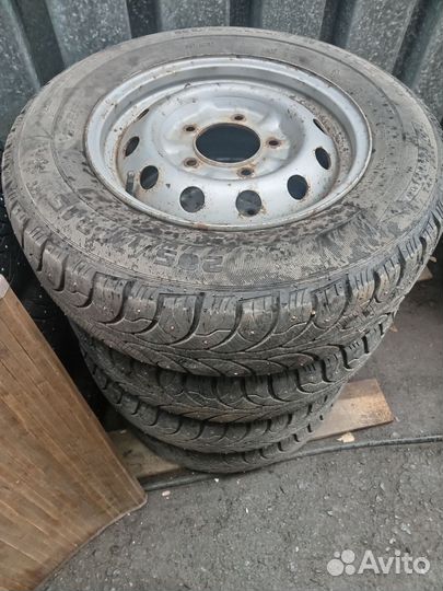 Шины диски и колеса на ниву