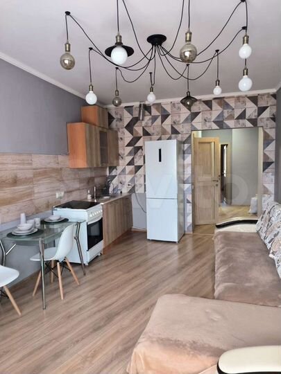 2-к. квартира, 52 м², 2/5 эт.