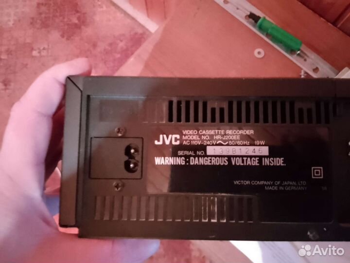 Видеомагнитофон