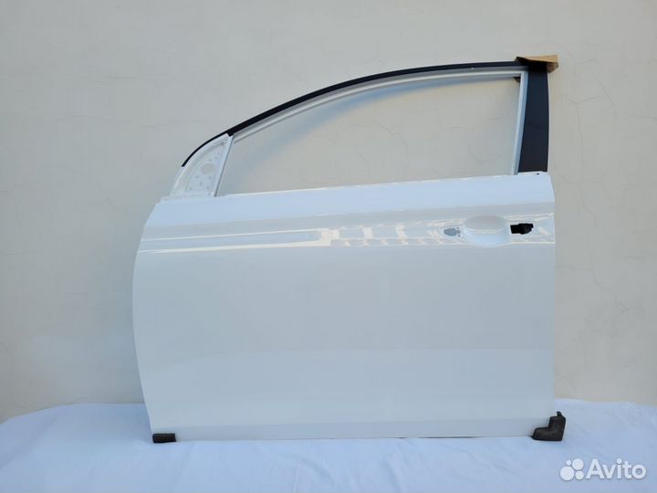 Дверь передняя левая solaris