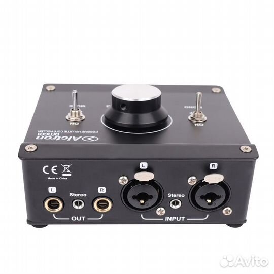 Студийный монитор Alctron DMC01