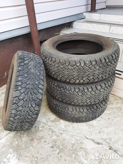 Tunga Master 185/60 R14 82Q