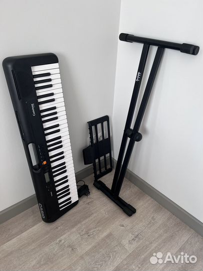 Casio casiotone CT-S200 + подставка эл. Ф-но/midi