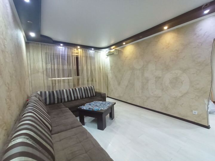 2-к. квартира, 64 м², 6/9 эт.