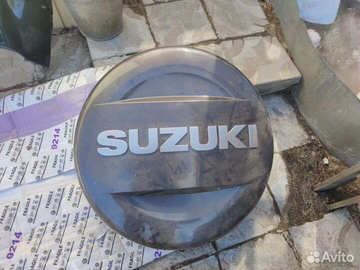 Колпак на запасное колесо suzuki grand vitara