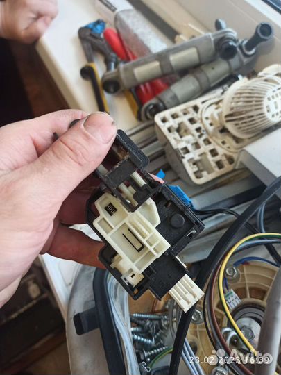 Замок двери Т85 DL-LC2 Bitron стиральной машины