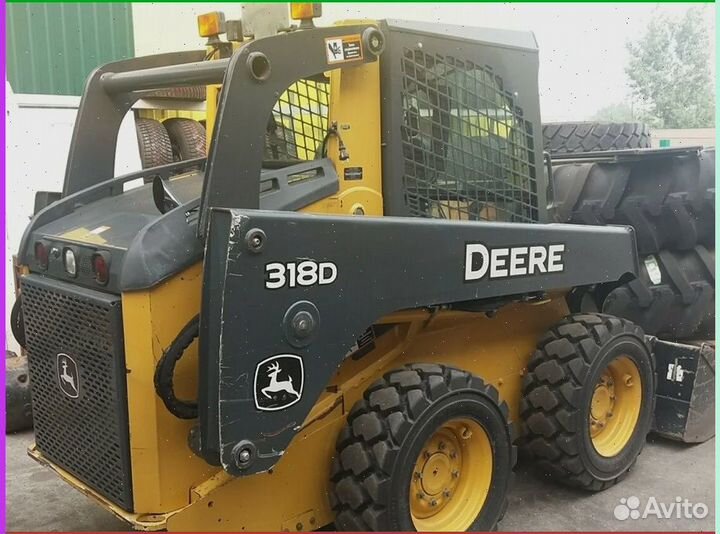 Левое стекло на John Deere 312D 314D 316D 318D 320D 324D 328D