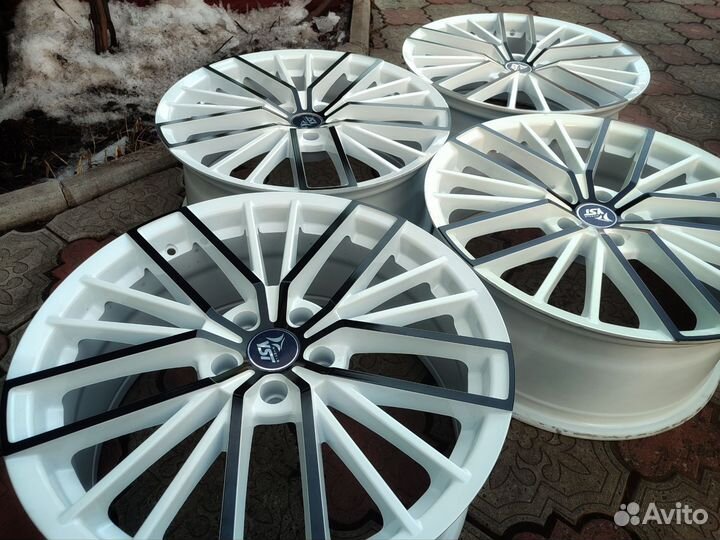 Диски R19 5*112 66.6 новые