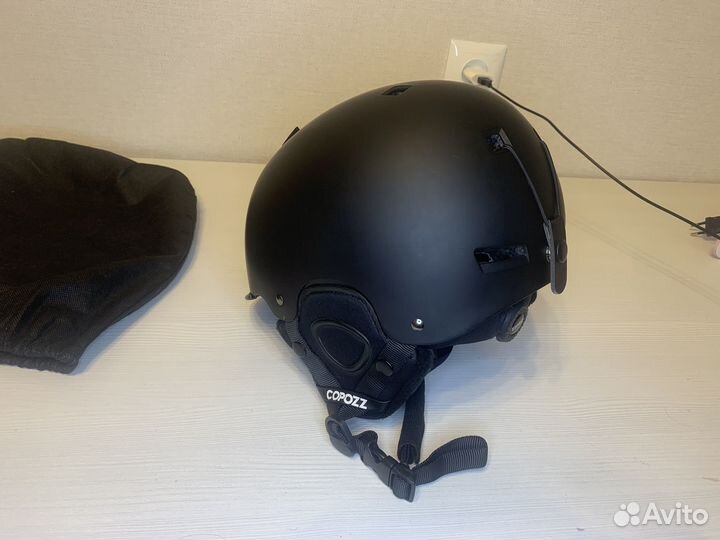 Шлем горнолыжный (сноудорд)