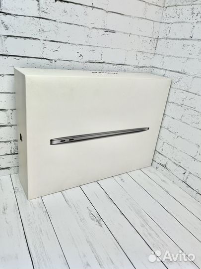 Apple MacBook air 13 2020 m1 8gb 256