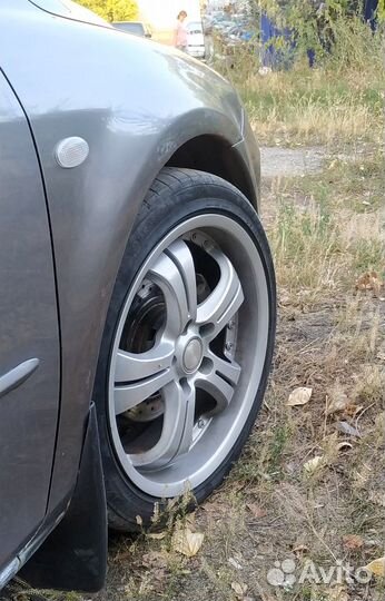 Диски R18 5x114.3 Cosmic Venerdi в Идеале с Шинами