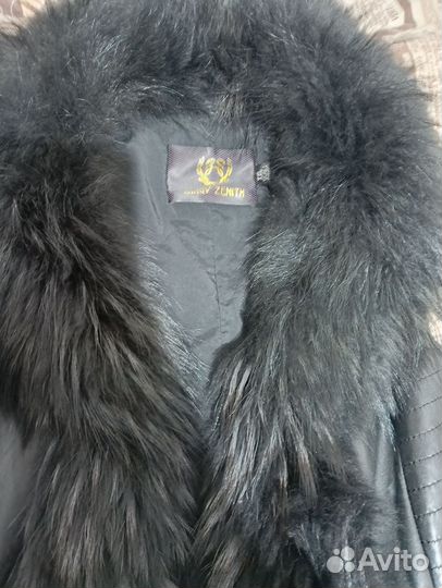 Жилетка меховая женская