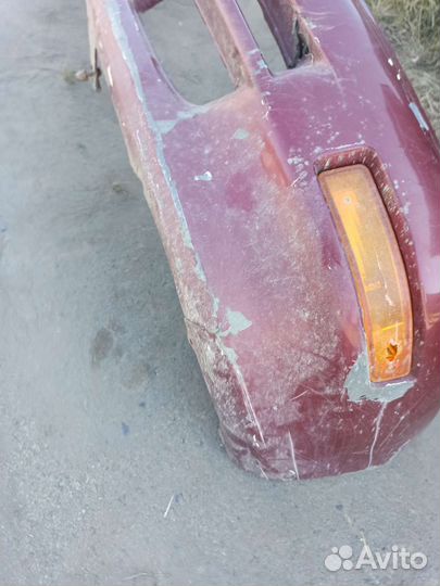 Бампер передний Toyota corolla 7 e100