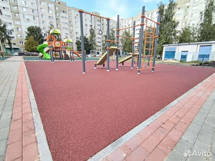 Бесшовное резиновое покрытие для спортивных площадок