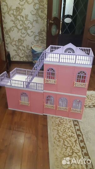 Домик кукольный 