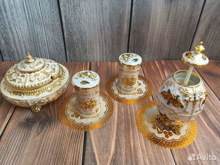 Наборы салфетница/солонки/для зубочисток/сахарница