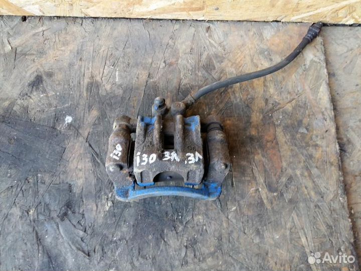 Суппорт задний левый Hyundai i30 2007-2012