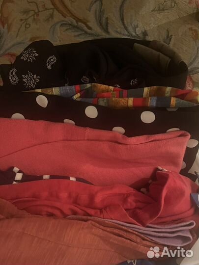 Япомогаю женские вещи