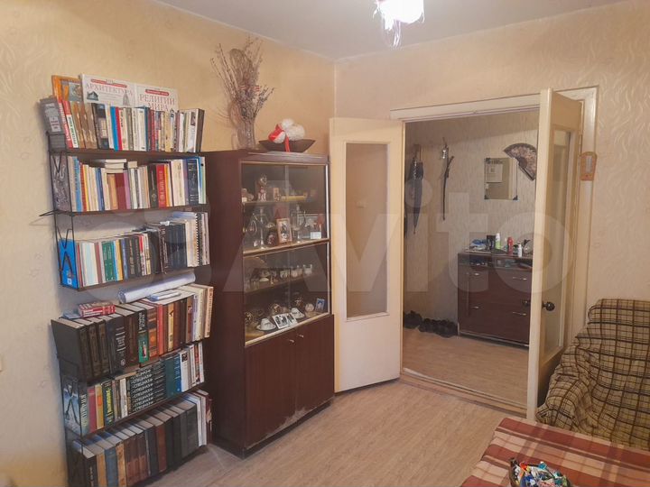 3-к. квартира, 96,4 м², 1/10 эт.