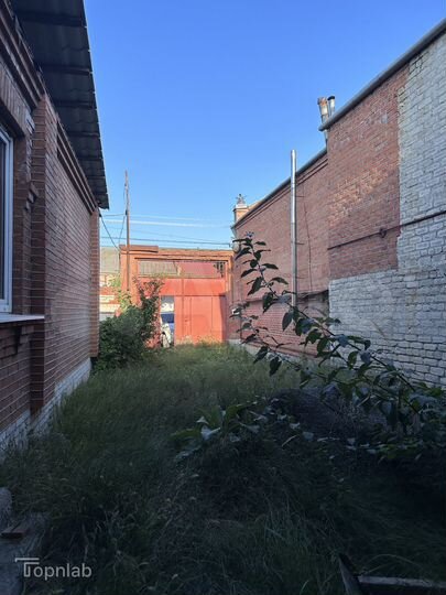 Дом 138 м² на участке 6 сот.