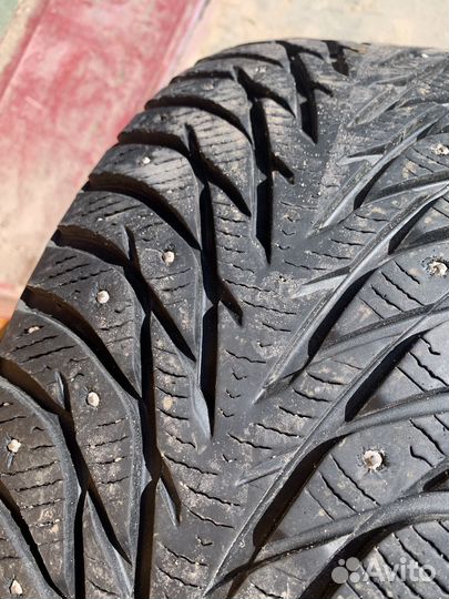 Yokohama Ice Guard IG50 235/50 R18