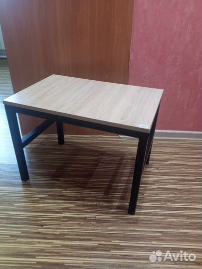 Журнальный столик в стиле лофт