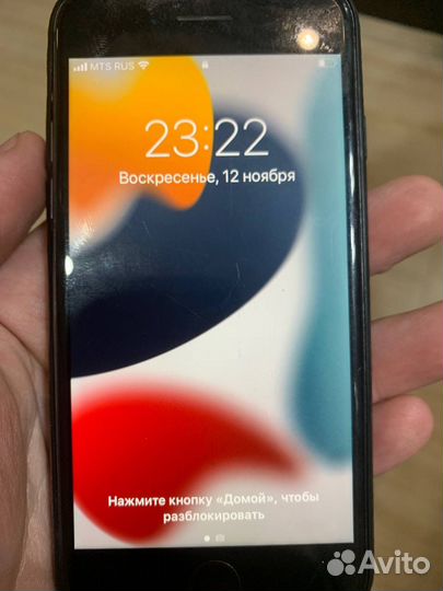iPhone 8, 64 ГБ